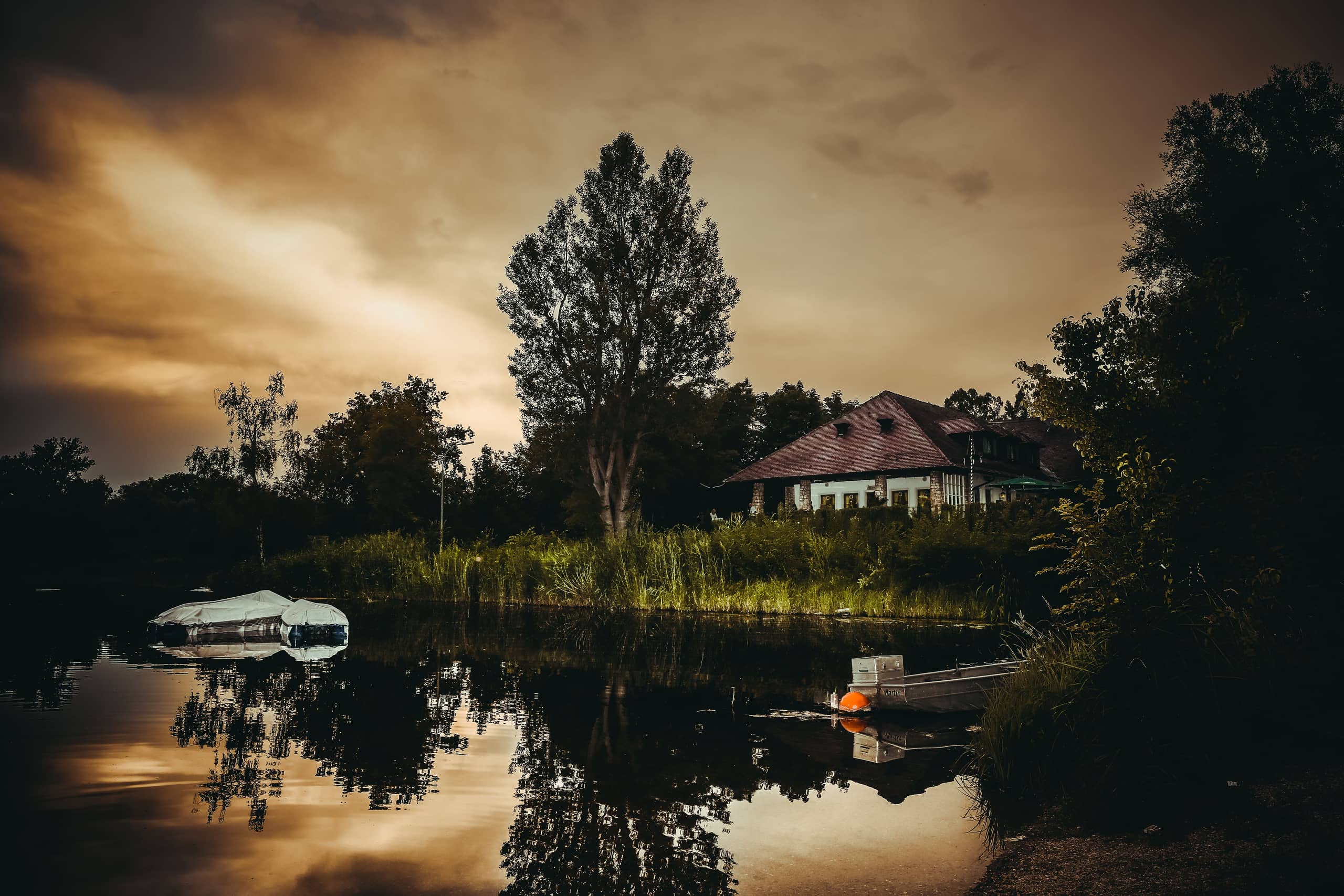 Wirtshaus am Auwaldsee - Seeblick GmbH - Banner