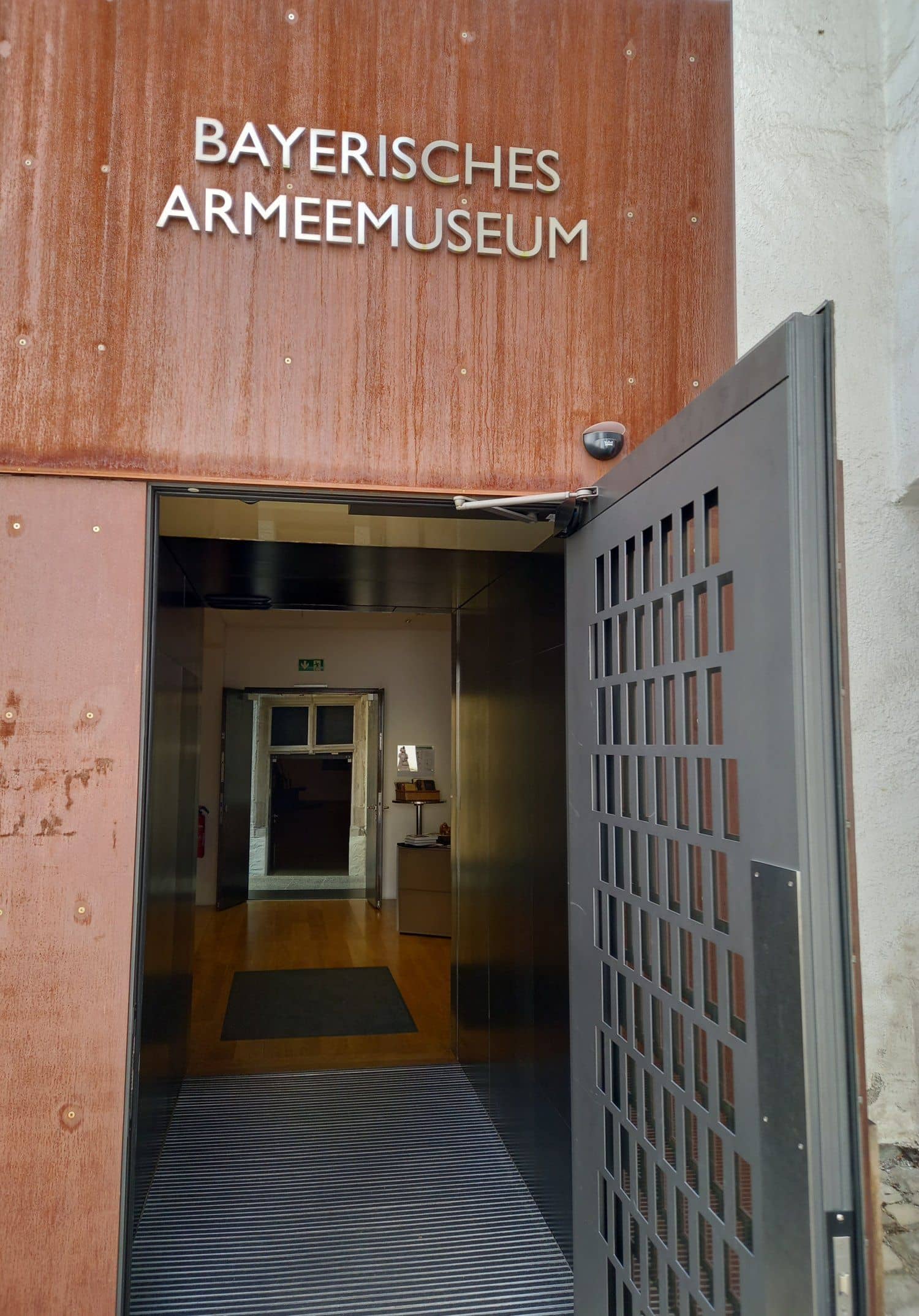 Museum öffne Dich - Eine Erkundungstour durch das Neue Schloss